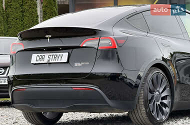 Позашляховик / Кросовер Tesla Model Y 2021 в 