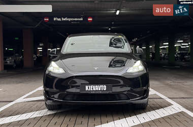 Внедорожник / Кроссовер Tesla Model Y 2023 в 