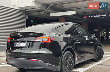 Внедорожник / Кроссовер Tesla Model Y 2023 в 