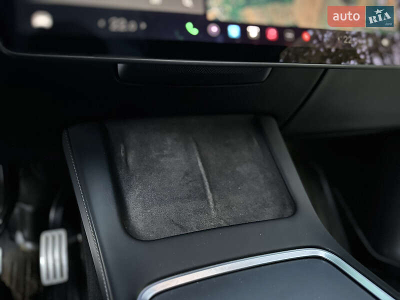 Позашляховик / Кросовер Tesla Model Y 2021 в Володимирі