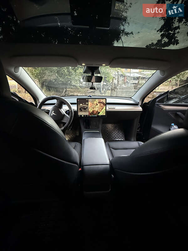 Внедорожник / Кроссовер Tesla Model Y 2023 в Киеве фото 10 Внедорожник / Кроссовер Tesla Model Y 2023 в Киеве
