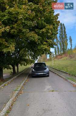 Позашляховик / Кросовер Tesla Model Y 2021 в 