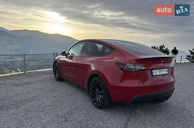 Позашляховик / Кросовер Tesla Model Y 2023 в 
