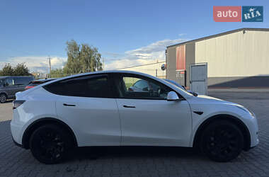 Внедорожник / Кроссовер Tesla Model Y 2020 в 