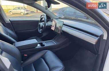 Внедорожник / Кроссовер Tesla Model Y 2020 в 