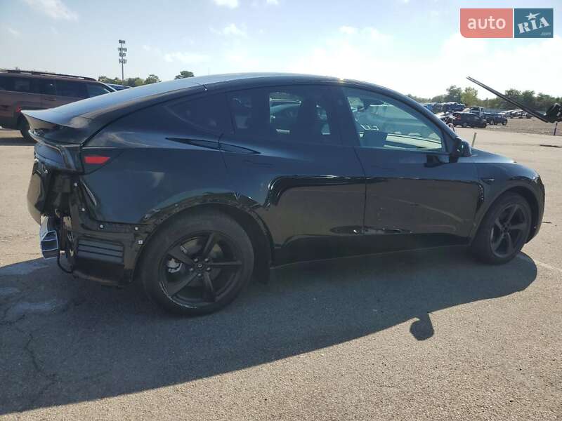 Внедорожник / Кроссовер Tesla Model Y 2025 в Киеве фото 6 Внедорожник / Кроссовер Tesla Model Y 2025 в Киеве