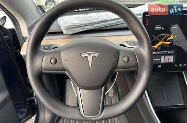 Позашляховик / Кросовер Tesla Model Y 2020 в 
