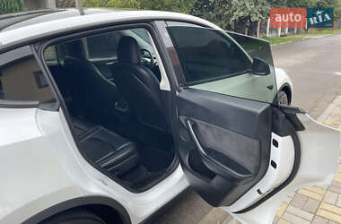 Внедорожник / Кроссовер Tesla Model Y 2023 в 