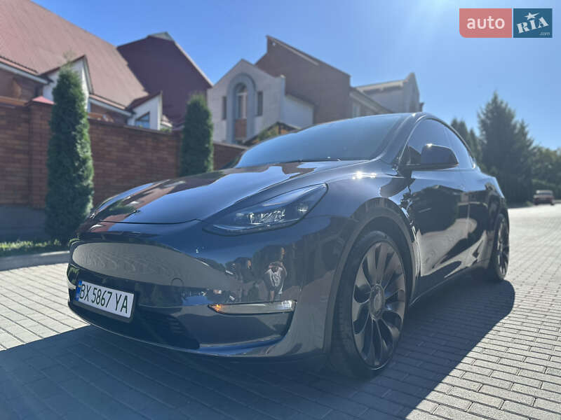 Позашляховик / Кросовер Tesla Model Y 2021 в Хмельницькому