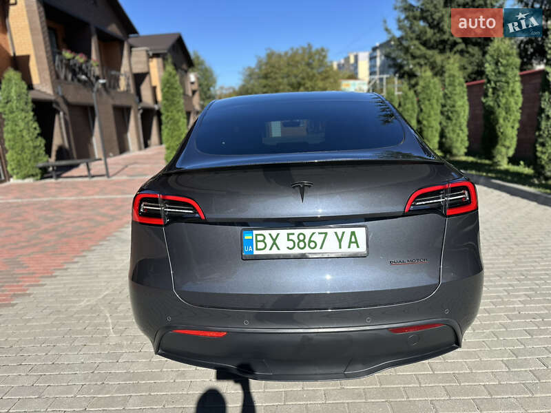 Позашляховик / Кросовер Tesla Model Y 2021 в Хмельницькому