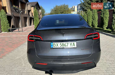 Внедорожник / Кроссовер Tesla Model Y 2021 в 