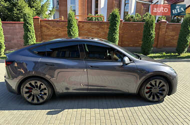 Внедорожник / Кроссовер Tesla Model Y 2021 в 