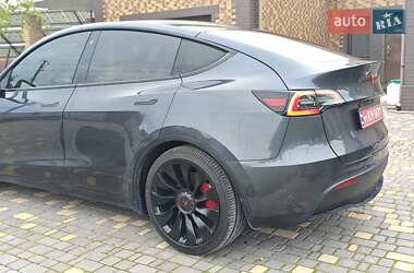 Позашляховик / Кросовер Tesla Model Y 2022 в 