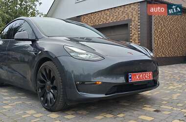 Позашляховик / Кросовер Tesla Model Y 2022 в 