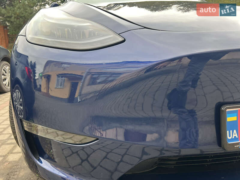 Позашляховик / Кросовер Tesla Model Y 2023 в Львові