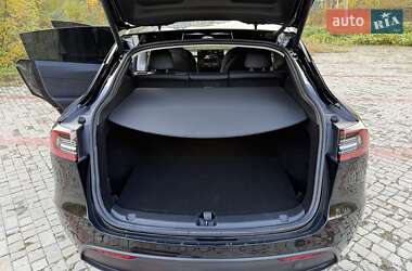 Внедорожник / Кроссовер Tesla Model Y 2023 в Харькове