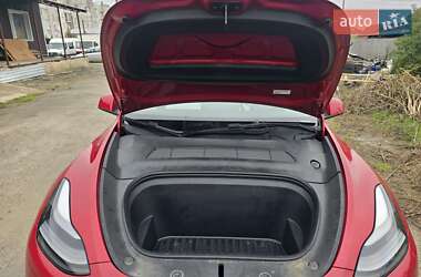 Позашляховик / Кросовер Tesla Model Y 2022 в 