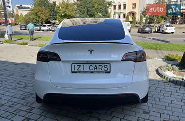 Внедорожник / Кроссовер Tesla Model Y 2021 в 