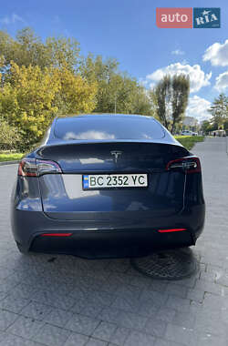 Позашляховик / Кросовер Tesla Model Y 2021 в 