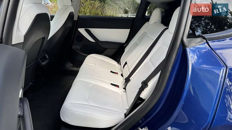 Позашляховик / Кросовер Tesla Model Y 2021 в Львові фото 19 Позашляховик / Кросовер Tesla Model Y 2021 в Львові