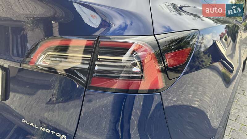 Позашляховик / Кросовер Tesla Model Y 2021 в Львові фото 35 Позашляховик / Кросовер Tesla Model Y 2021 в Львові