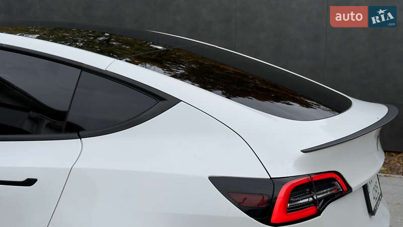 Внедорожник / Кроссовер Tesla Model Y 2020 в Харькове