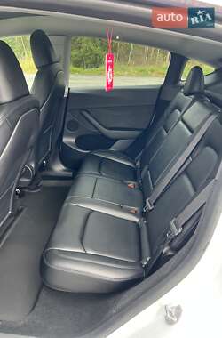 Внедорожник / Кроссовер Tesla Model Y 2023 в 