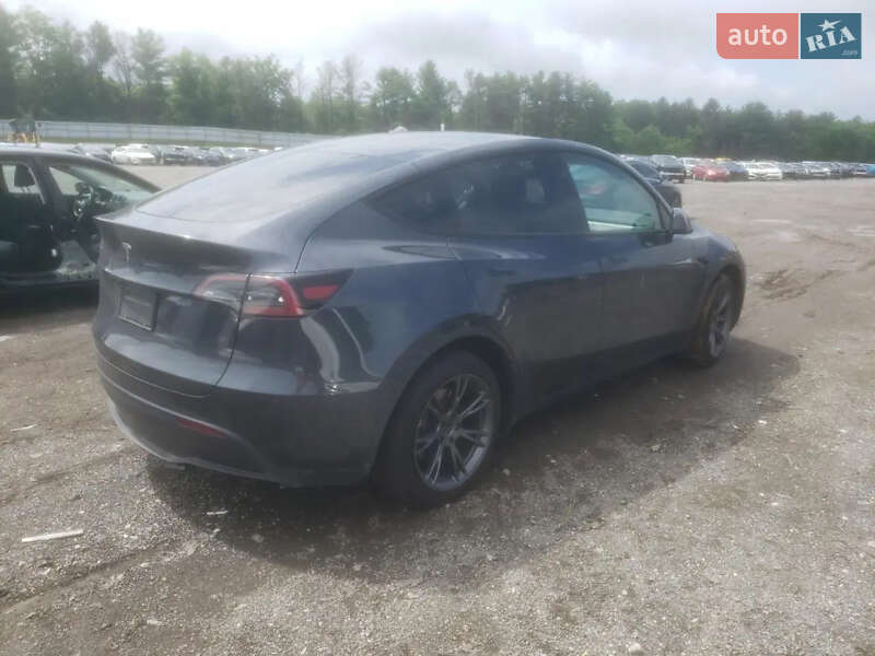 Позашляховик / Кросовер Tesla Model Y 2024 в Хмельницькому фото 4 Позашляховик / Кросовер Tesla Model Y 2024 в Хмельницькому