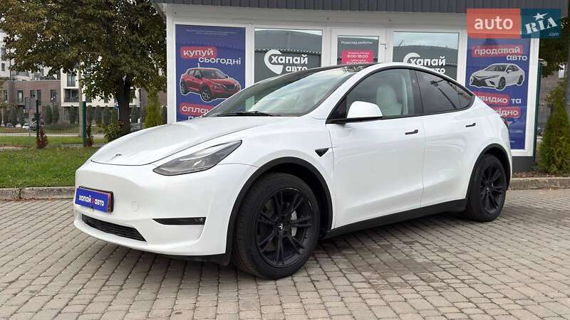 Внедорожник / Кроссовер Tesla Model Y 2023 в 