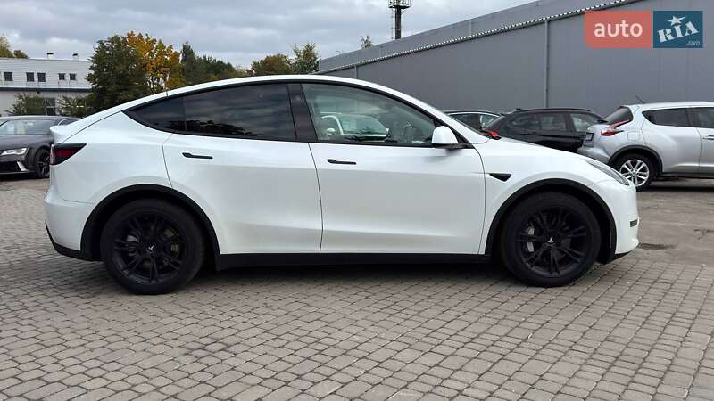 Внедорожник / Кроссовер Tesla Model Y 2023 в Львове фото 23 Внедорожник / Кроссовер Tesla Model Y 2023 в Львове