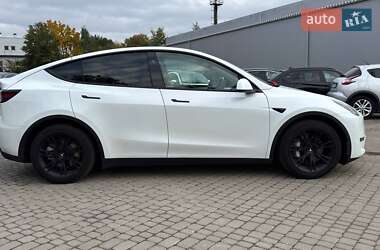 Внедорожник / Кроссовер Tesla Model Y 2023 в 