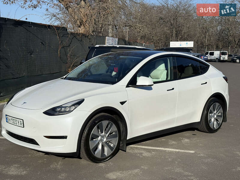Позашляховик / Кросовер Tesla Model Y 2022 в Одесі