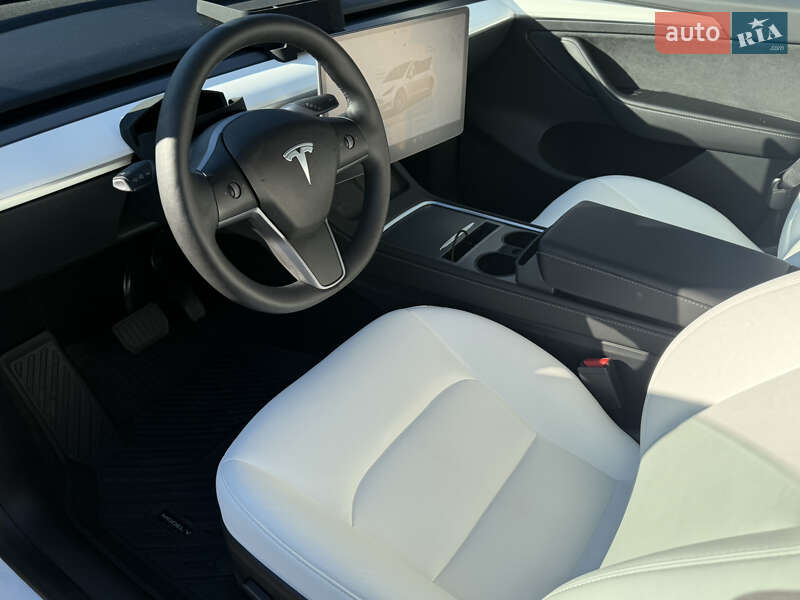 Позашляховик / Кросовер Tesla Model Y 2022 в Одесі
