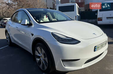 Внедорожник / Кроссовер Tesla Model Y 2022 в 
