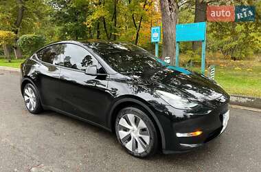 Внедорожник / Кроссовер Tesla Model Y 2024 в Киеве