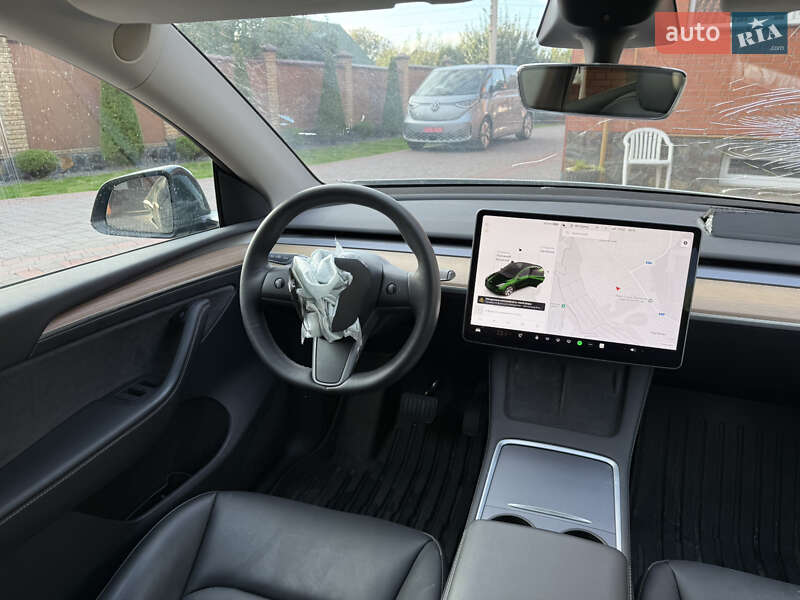 Внедорожник / Кроссовер Tesla Model Y 2022 в Луцке