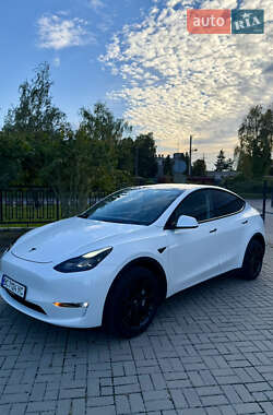 Внедорожник / Кроссовер Tesla Model Y 2023 в 