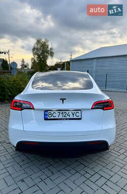 Внедорожник / Кроссовер Tesla Model Y 2023 в 