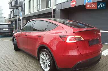 Внедорожник / Кроссовер Tesla Model Y 2023 в 