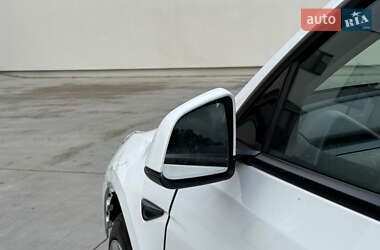 Позашляховик / Кросовер Tesla Model Y 2022 в 