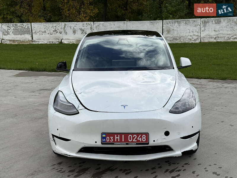 Позашляховик / Кросовер Tesla Model Y 2022 в Луцьку