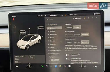 Позашляховик / Кросовер Tesla Model Y 2022 в 