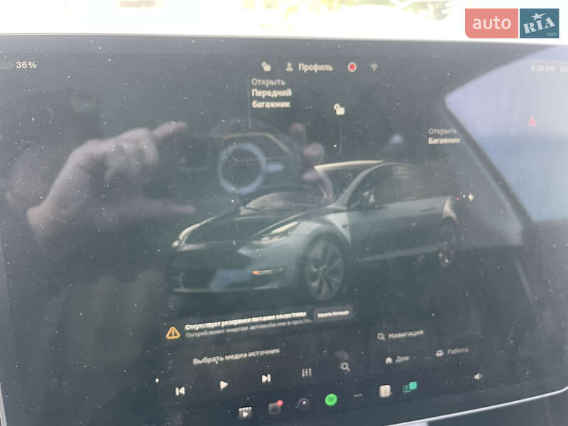 Внедорожник / Кроссовер Tesla Model Y 2024 в Ровно