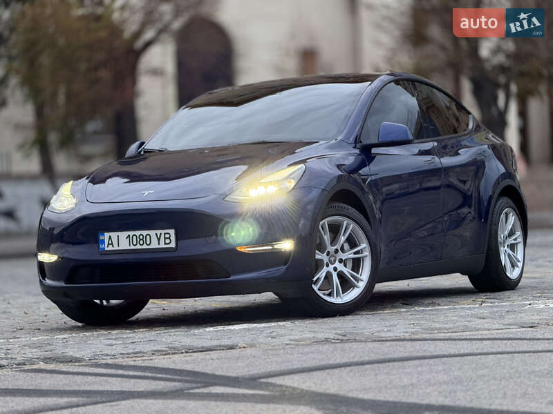 Позашляховик / Кросовер Tesla Model Y 2021 в Харкові