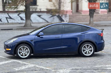Внедорожник / Кроссовер Tesla Model Y 2021 в 
