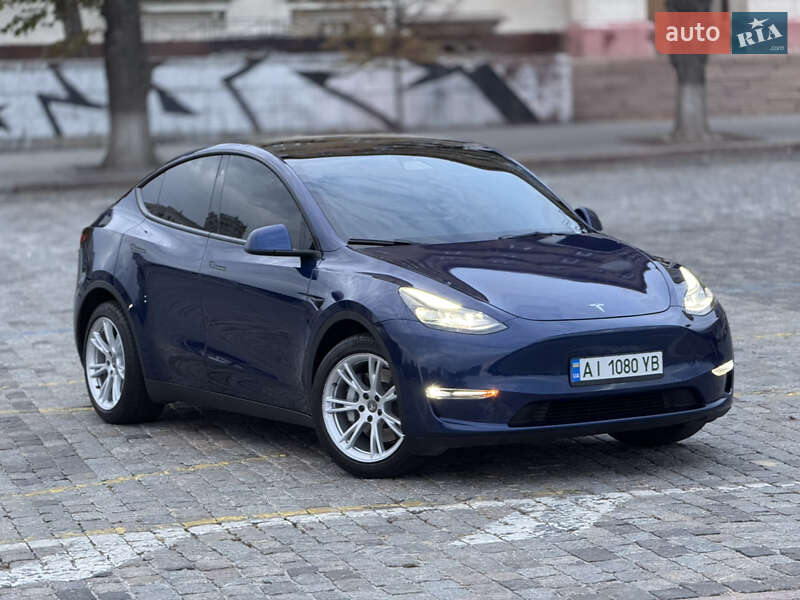 Позашляховик / Кросовер Tesla Model Y 2021 в Харкові