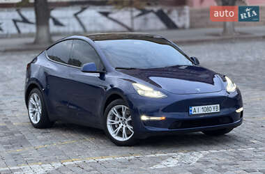 Внедорожник / Кроссовер Tesla Model Y 2021 в 