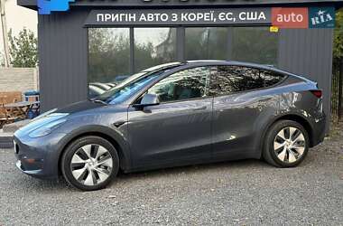 Позашляховик / Кросовер Tesla Model Y 2023 в 