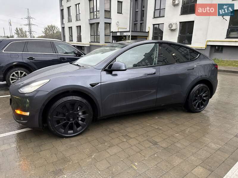 Внедорожник / Кроссовер Tesla Model Y 2022 в Львове