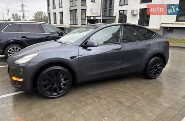 Позашляховик / Кросовер Tesla Model Y 2022 в 